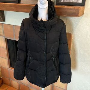 Desigual Black Floral/Snowflake Print Cecilia Snow Jacket, size L/10